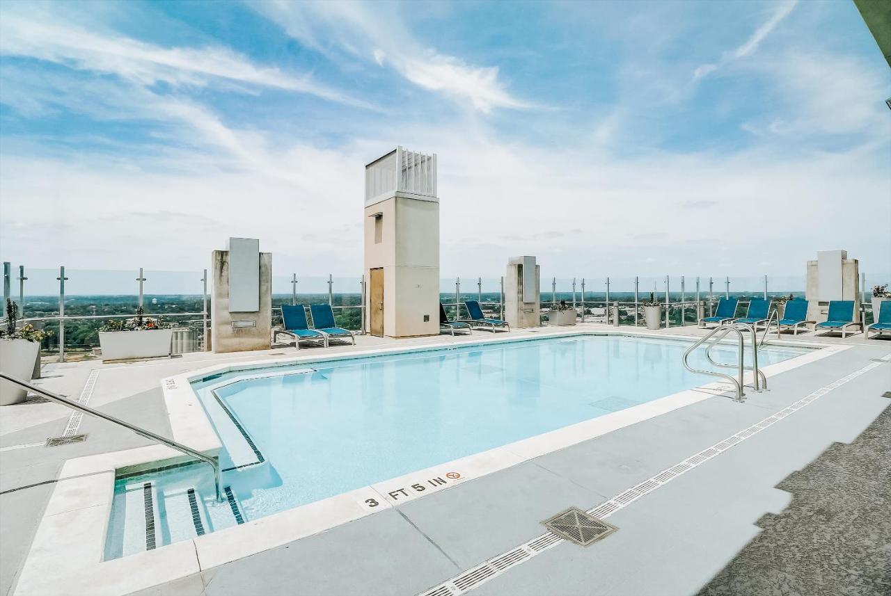 דירות Frontdesk Skyhouse Apts Uptown שרלוט מראה חיצוני תמונה